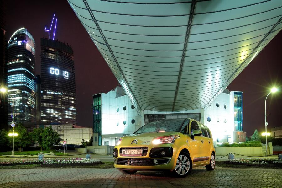  Citroen C3 Picasso 2009 года  (фото 113 из 242)